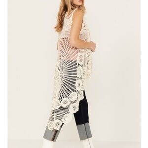 En Crème Cream Floral Crochet High Low Lace Vest | Boho Festival | Size S